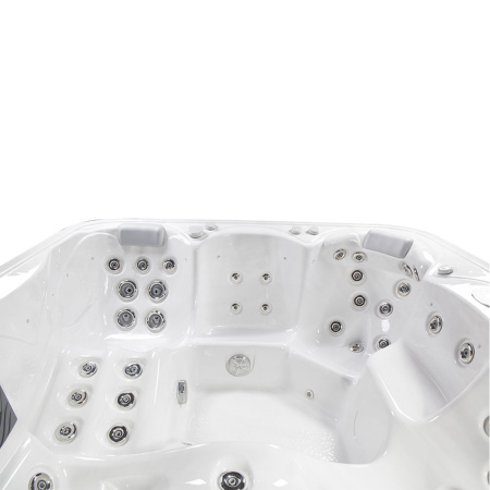 Гидромассажный спа-бассейн Wellis Saturn